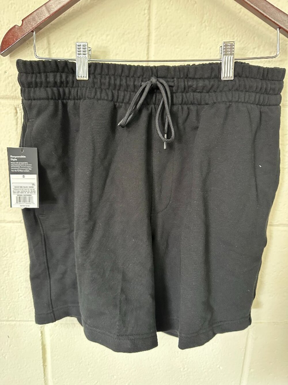 NWT Original Use Black Sweat Shorts Size S